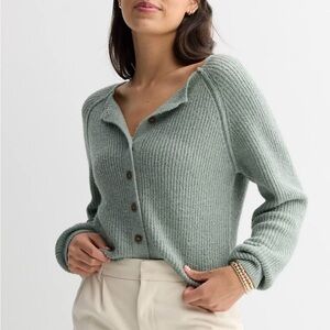 NWOT Juniors' Pink Republic Button Front Raglan Cardigan